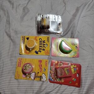 Lip gloss & Lip Balm